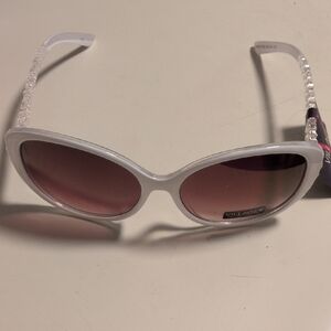Villager Pearl White Cat-Eye Sunglasses NWT